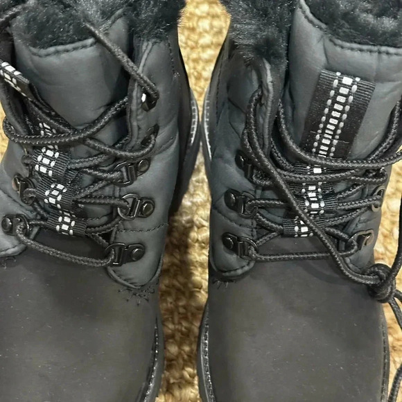 Timberland ReBotl Black Nubuck Women’s Leather Bootie Size 7 - Picture 9 of 10